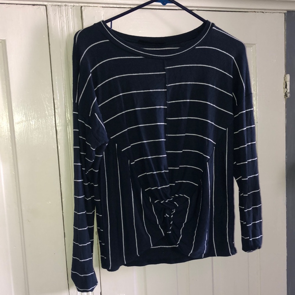 Francesca’s Long Sleeve Shirt